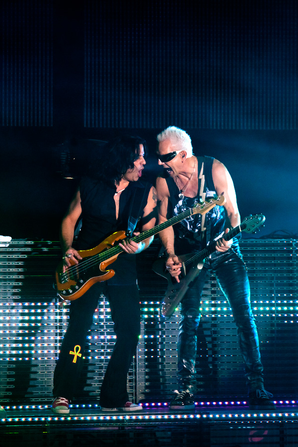 Фотографії з концерту "Scorpions" в Харкові