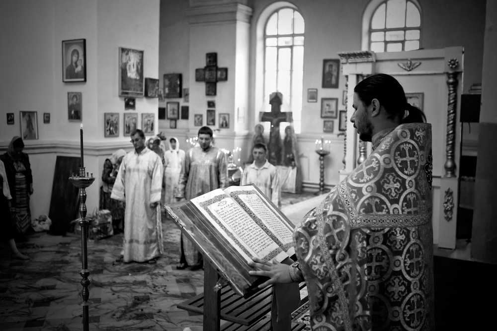 Четыре года из жизни православного храма