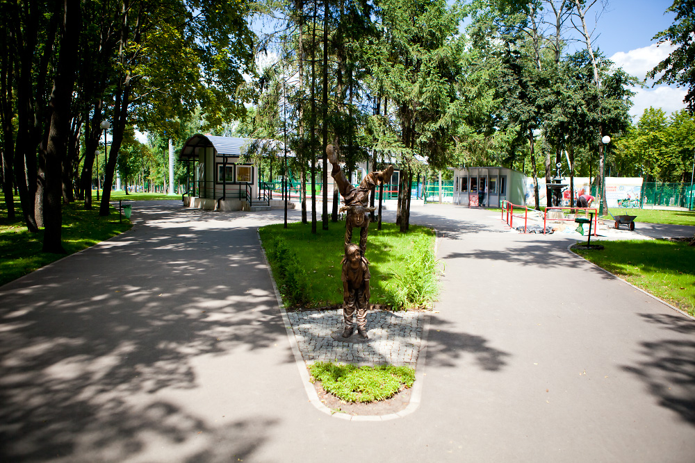 Парк Горького - прогулянка літнім днем